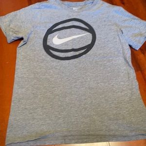 Boys Large Gray Nike Basketball Tee Cotton